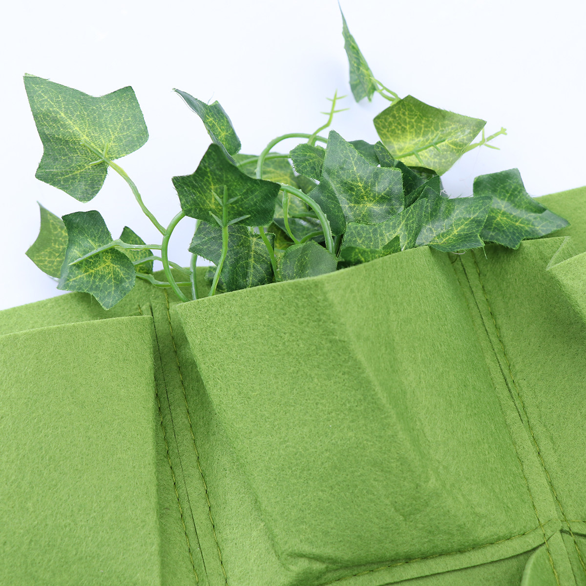 64ポケットの壁掛け式プランティングポーチ。不織布フェルト製 - Grow Bag のレビューと価格